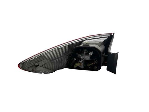 7179984 piloto trasero - , derecho