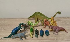Lotto dinosauri vintage tra cui Brachiosaurus Stegosaurus Triceratops Iguanodon