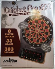 Arachnid Cricket Pro 650 Gioco di Freccette Elettroniche per Freccette Soft-Tip