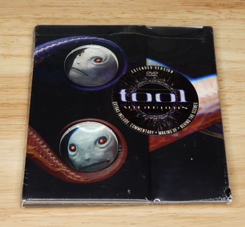 Tool vicarious - -, 2007)