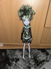 Bambola Monster High Twyla