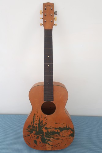 Chitarra acustica vintage anni