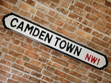 Insegna stradale vintage Camden Town Old Wood Londra serratura mercato gesso fattoria segnaletica stradale