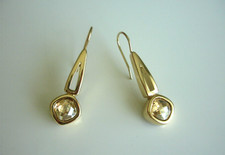 Orecchini lunghi Pierre GO