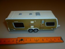 SIKU 1:55  ROULOTTE TAVOLO