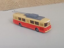 FILOBUS SKODA ARTIGIANALE IN RESINA ,BEN DETTAGLIATO SCALA 1/87