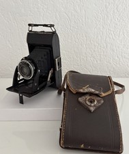 Vecchia macchina fotografica