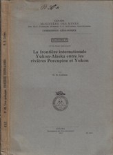 La frontière internationale Yukon-Alaska entre les rivières Porcupine et Yukon.