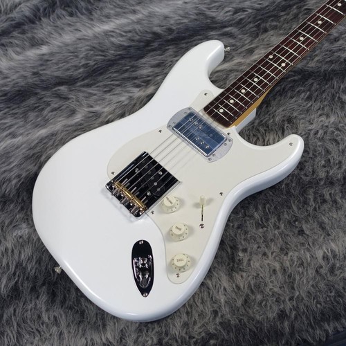 Fender souichiro yamauchi - souichiro,