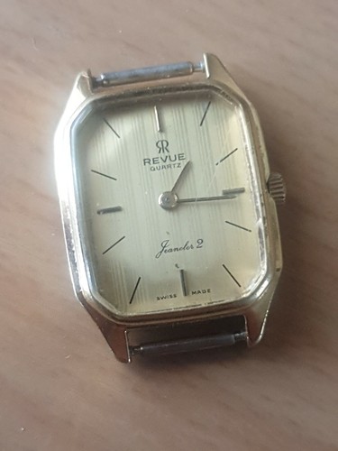 Tres jolie montre revue - montre,