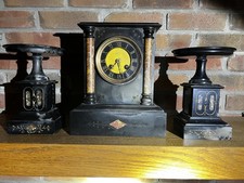 Antico orologio vittoriano a