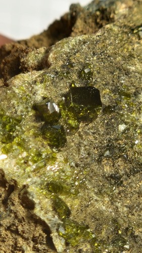 Minerali epidoto gemmoso - minerali@,