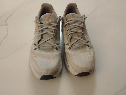 Cloud tilt bianco grigio - cloud,