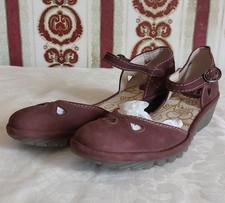 Scarpe con zeppa "Fly London"