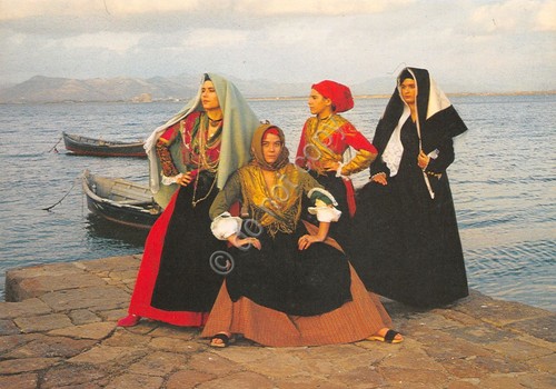 Cartolina costumi tradizionali - cartolina,