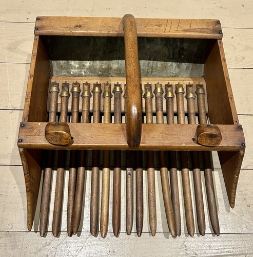 Rare antique wooden - rare, cranberry