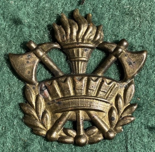 Fregio per berretto pompieri - fregio,