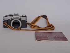 Macchina fotografica reflex 35mm Olympus OM-20 da riparare for repairs