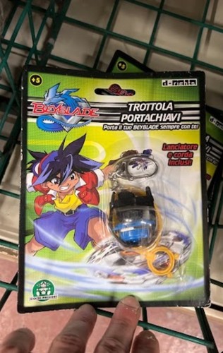 Beyblade trottola portachiavi - trottola,
