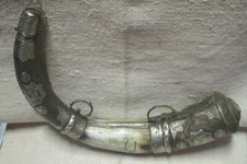 Corno da caccia porta polvere