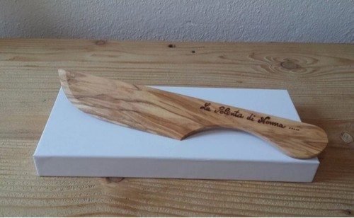 Coltello polenta legno - legno, ulivo