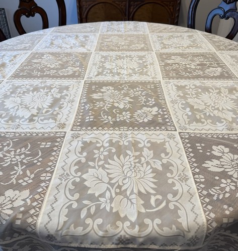 Tovaglia vintage pizzo