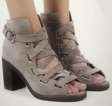 JEFFREY CAMPBELL Salazar 6.5