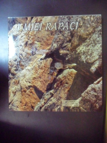 Miei rapaci birds - miei, of