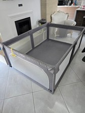 Box recinto bambini 120x180 con 4 anelli