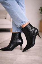 ZARA: Stivaletti neri con