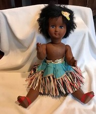 Bambola in bachelite nera