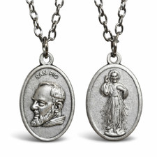 St Pio Padre Pendant Jesus