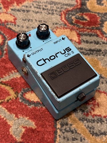 Boss chorus etichetta - ce-2, (etichetta