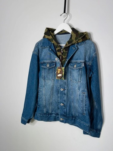 Giacca denim con cappuccio