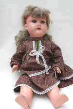 Bambola, bambina delle bambole