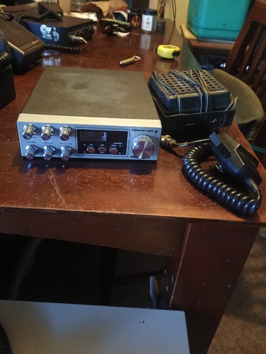 Ricetrasmettitore radio