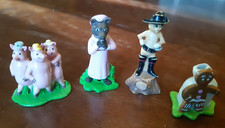 4 PERSONAGGI SHREK 3 PORCELLINI / GATTO CON GLI STIVALI / ZENZY / LUPO (H. 4 CM)