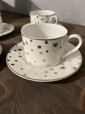 Galaxy Holiday Dinnerware Set Of 4 Cups And 4 Saucers 14k Gold Stars White