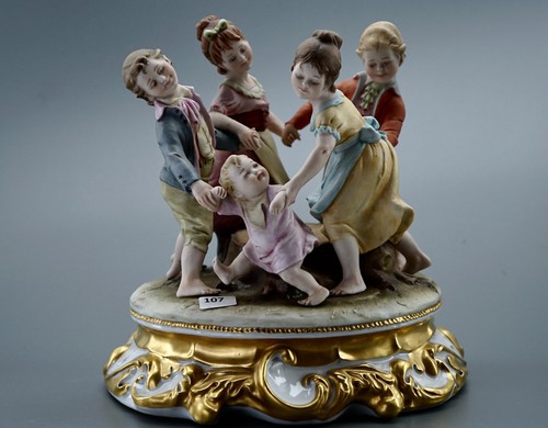 Statuina porcellana italiana