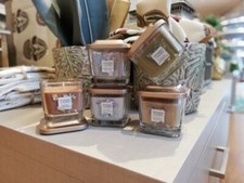 YANKEE CANDLE Elevation Collection, Candela Profumata Ambiente Piccola 96g