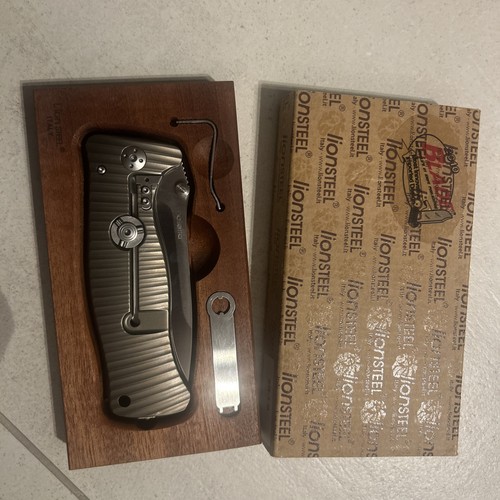 Lionsteel - sr-1b,