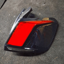 Fanale post. parte... DX PEUGEOT 3008 PureTechTurbo180EAT8S&SSuv5p/b/1598cc