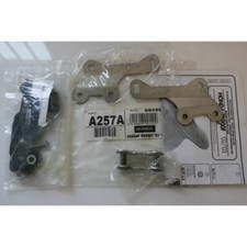 Kit attacchi parabrezza GIVI