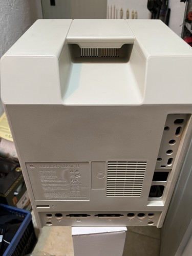 Macintosh classic case - macintosh, ii