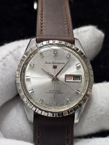 Vintage 1965 seiko sportsmatic - vintage,