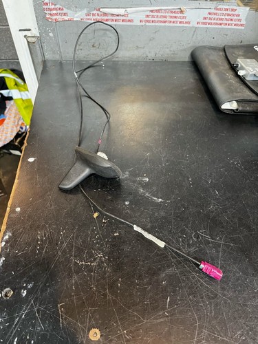 Antenna squalo mercedes - antenna,