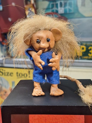 Vera bambola troll vintage
