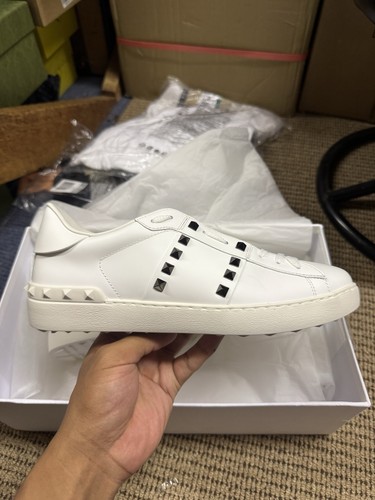 Valentino garavani rockstud - valentino,
