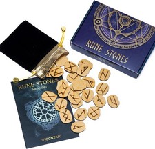 Rune Celtiche incise Su Legno