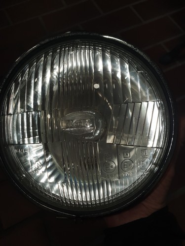 Faro proiettore anteriore